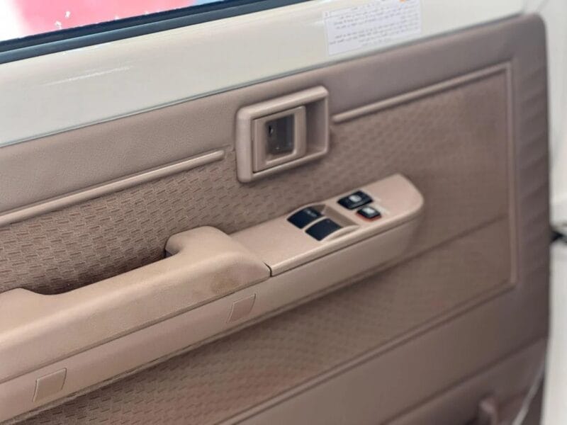 2025 Toyota Land Cruiser Pick Up Std 4.0L Single Cab Utility AWD