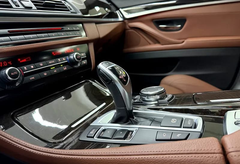 2015 BMW 5-Series 528i 4-Cylinder Engine