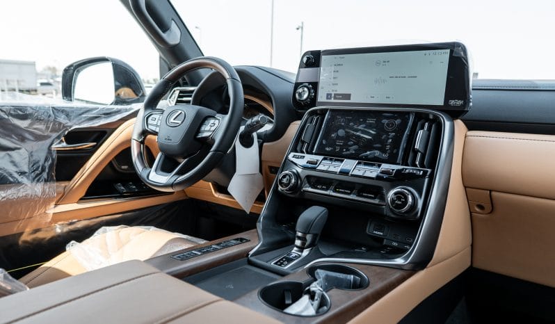 2025 Lexus LX700h Signature 3.5L AT Hybrid (with Auto park)