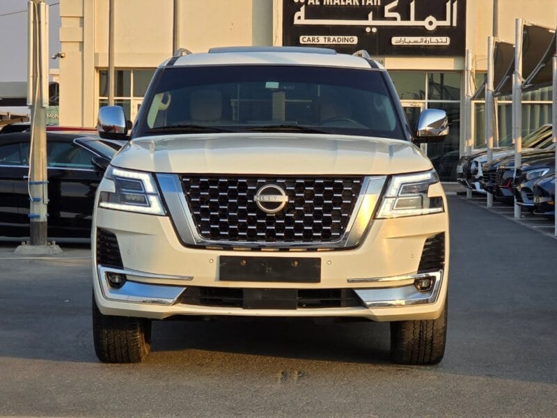 Nissan Patrol V8 2014 Fully converted to 2025 model (interior and exterior)