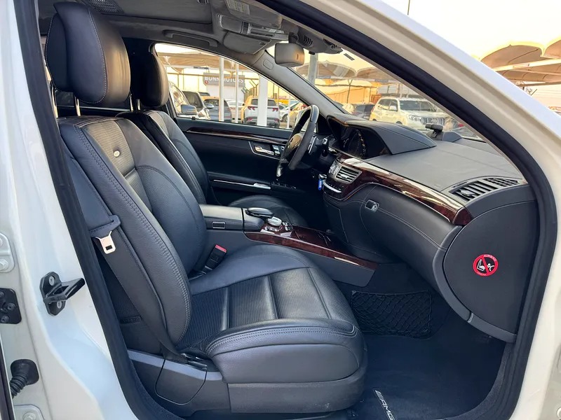 2012 Mercedes-Benz S-Class S 63 AMG in Perfect Condition White Black