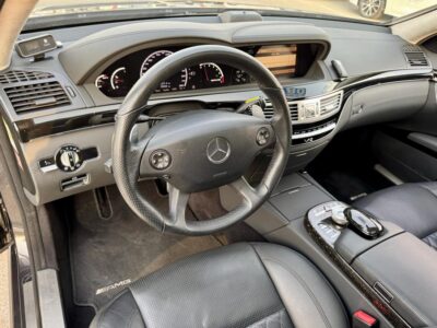 2008 Mercedes-Benz S 65 AMG 6.0 liters V12 Engine Black
