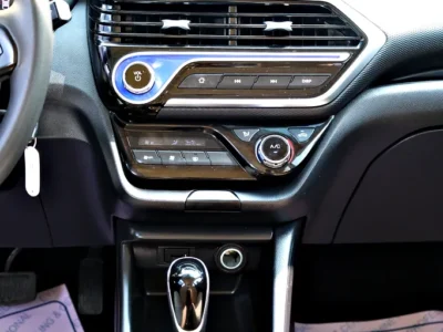 2024 Changan Alsvin Comfort 4 Cylinder Engine White Sedan GCC Specs