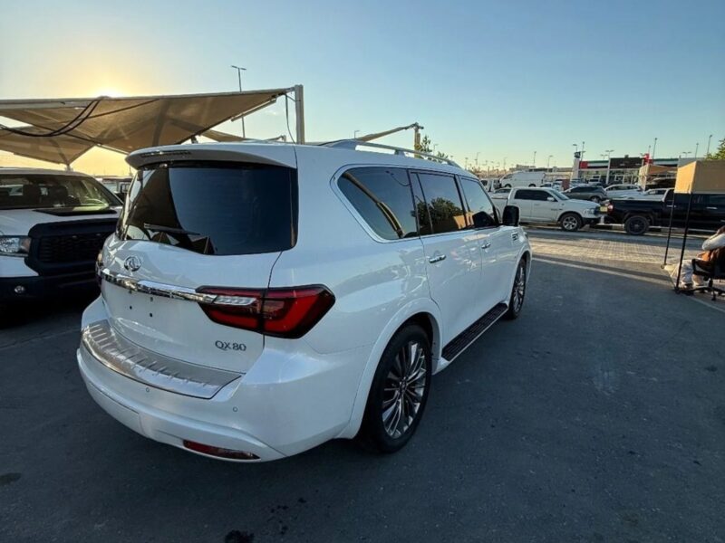 2020 Infiniti QX80 Excellence 5.6 litre 8 Cylinder Engine White Tan GCC Specs