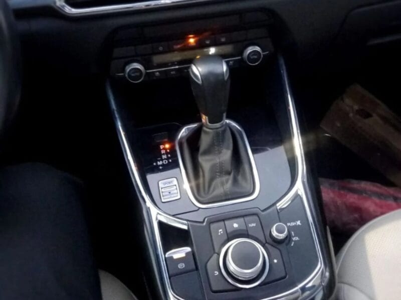 Mazda CX9 Signature 2.5L 2020 GCC Specs Petrol