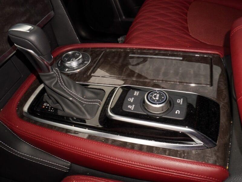 2024 Nissan Patrol Platinum V8 Full Option SUV Grey