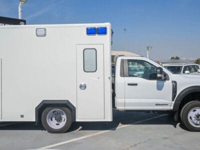 2024 Ford F550 XL Super Duty 6.7L V8 Turbo, 330 HP