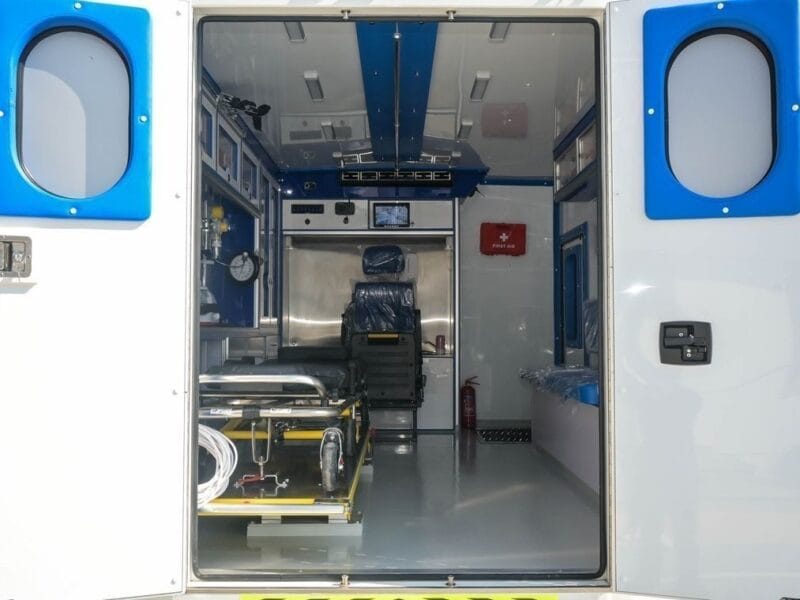 2024 Ford F550 XL Super Duty 6.7L V8 Turbo, 330 HP