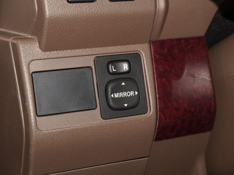 2023 Toyota Land Cruiser Pick-Up LX 4.0L V6 Engine, 228 HP