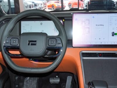 2025 ROX 01 VIP Edition 1.5L V4 Turbocharged Engine