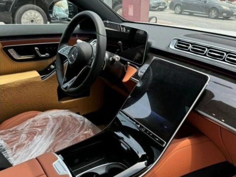 Mercedes-Benz S 450 Mercedes-Benz S 450 2024