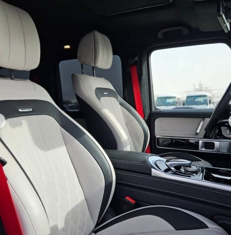 2022 MERCEDES-BENZ G63 FULL OPTION CHASSIS GUARANTEE Blue