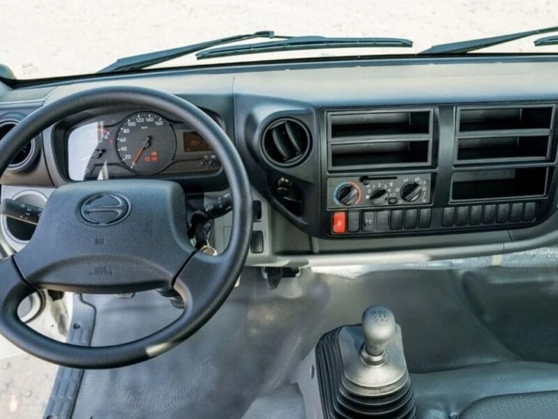 Hino 300 HINO 300 3711 SC CARGO TRUCK 4.0D MT MY2023