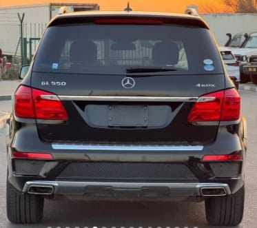 2015 MERCEDES BENZ GL550 V8 AUCTION GRADE 4/B