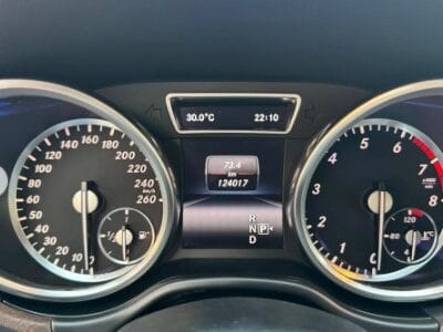 2015 MERCEDES BENZ GL550 V8 AUCTION GRADE 4/B