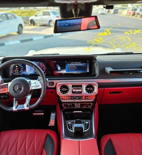 2021 MERCEDES BENZ G63 FULL OPTION CHASSIS GUARANTEE Black