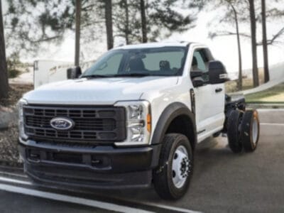 2024 Ford F550 XL Super Duty 6.7L V8 Turbo, 330 HP 4WD