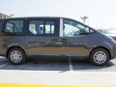 2025 Hyundai Staria 3.5 litre V6 Engine Petrol Grey Black Van