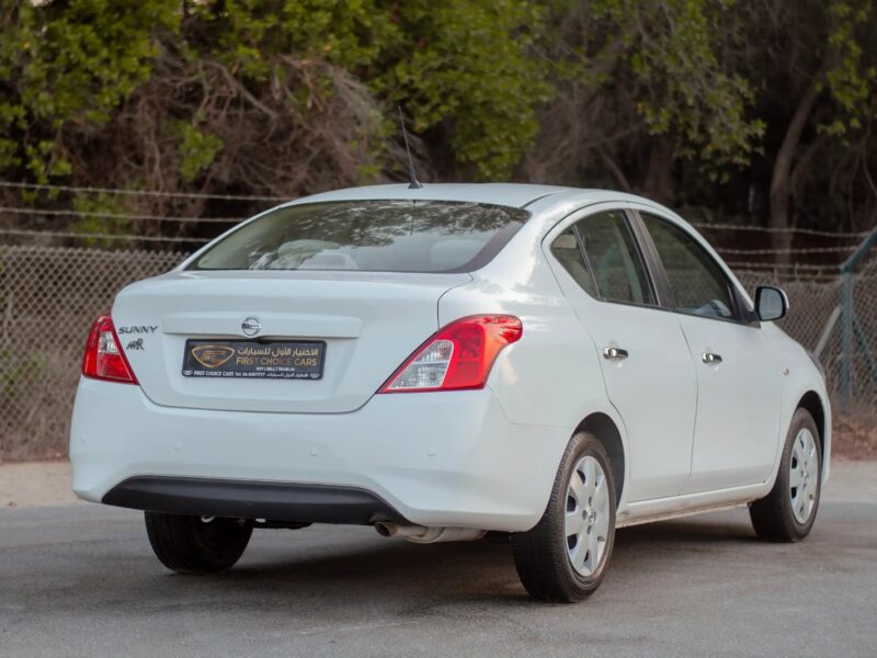2023 Nissan Sunny SV 4 Cylinder Engine GCC Specs White Beige