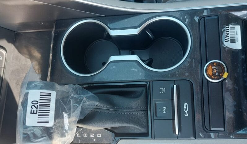 New 2025 Kia Carnival RWD Automatic