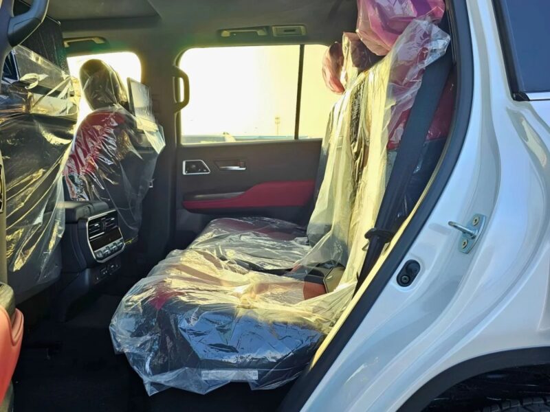 2025 Toyota Land Cruiser VXR 3.5L White PETROL Radar HUD