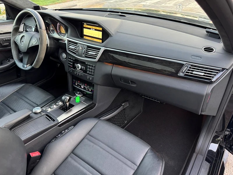 2010 Mercedes-Benz E-Class E 63 AMG Automatic