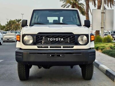 2025 Toyota Land Cruiser 70 4.2L DIESEL M/T 4WD White