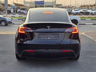 Tesla Model Y 2023 Black GCC Specs RWD