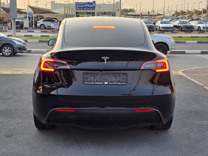 Tesla Model Y 2023 Black GCC Specs RWD