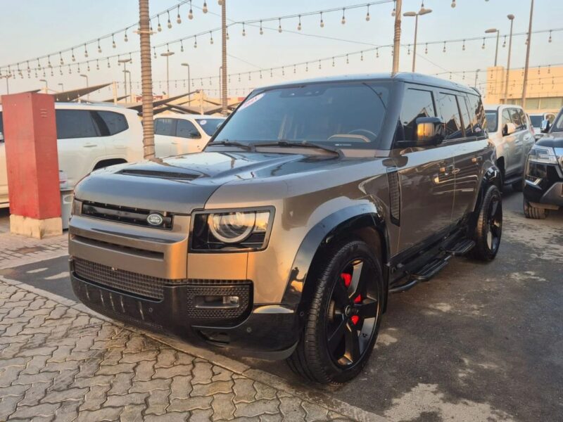 2021 Land Rover Defender P400 110 SE 3.0L (5 Seater)