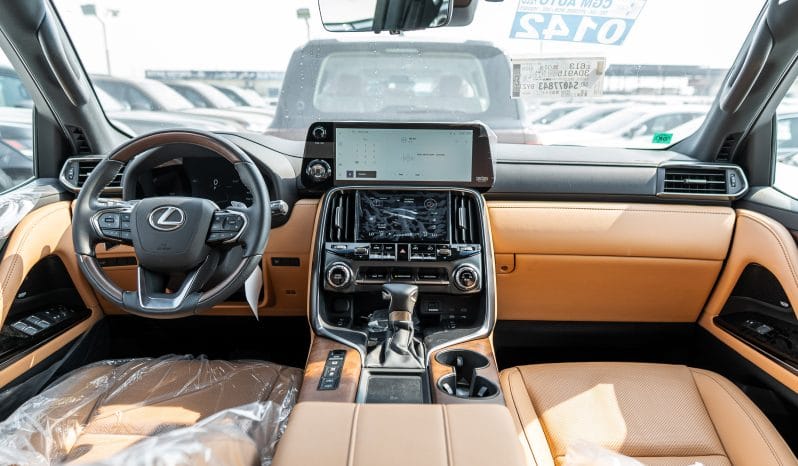 2025 Lexus LX600 Signature 3.5L Petrol AT (Wooden Accent)