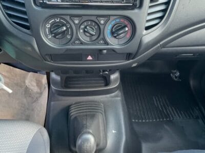 New 2024 Mitsubishi L200 White Manual