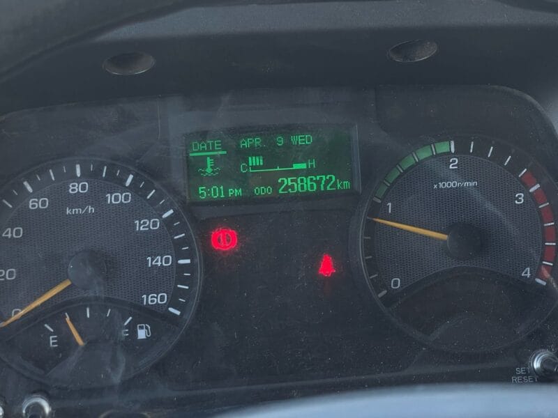 2019 White Mitsubishi Canter, 18 FT, Water Shutter Manual