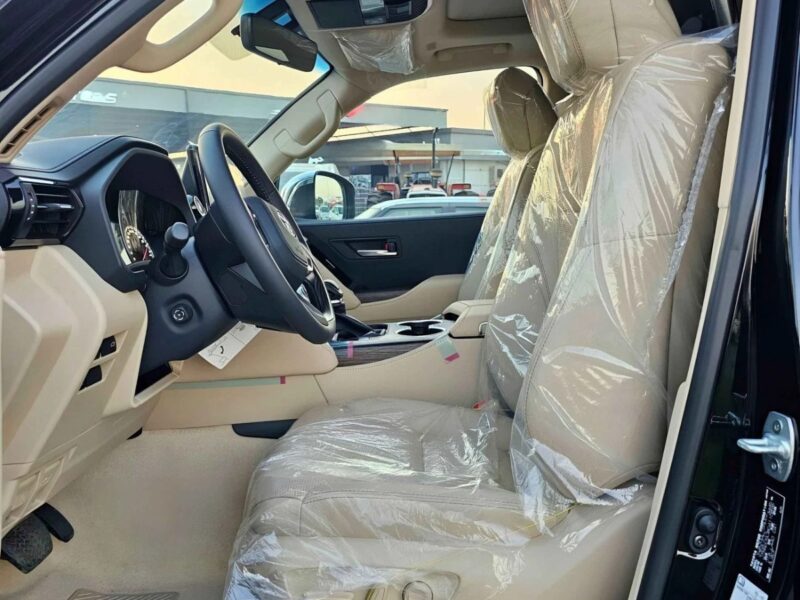 2025 Toyota Land Cruiser VXR FULL OPTION 3.5L V6 PETROL