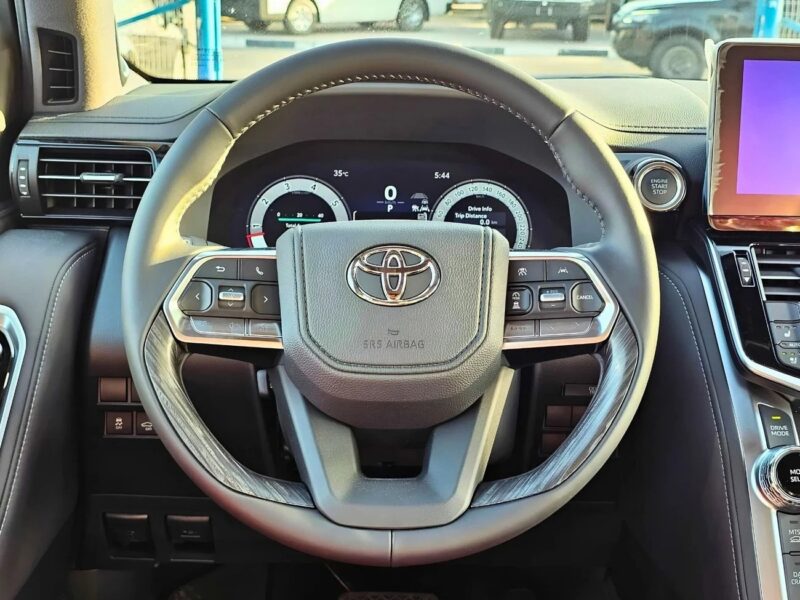 2025 Toyota Land Cruiser VXR 3.5L White PETROL Radar HUD