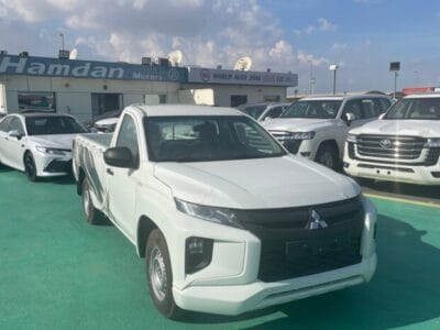 New 2024 Mitsubishi L200 White Manual