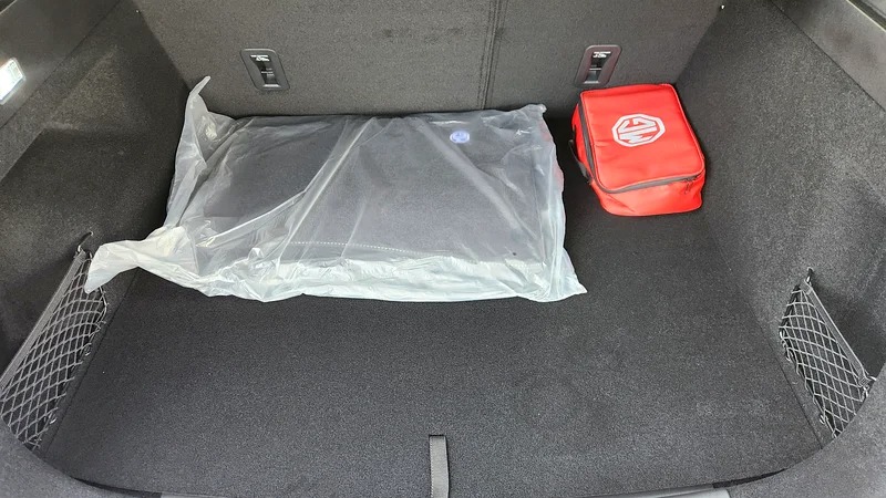 2025 MG HS New shape Full option White Tan GCC Specs