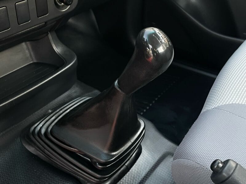 2021 Mitsubishi L200, 4x2, Single Cab White GCC Manual