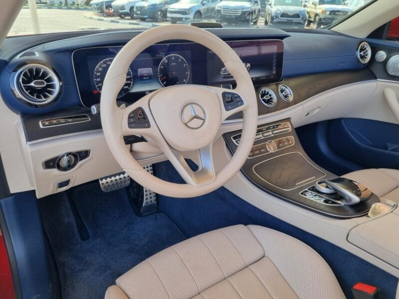 MERCEDES-BENZ E 400 RED 2018 Petrol