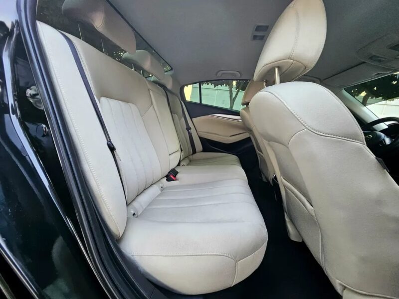 2022 Mazda 6 Skyactiv-G GCC Full New Condition Blue Beige