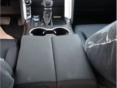 2022 Toyota Land Cruiser TOYOTA LC300 3.3L VX DIESEL 6 CYLINDER White Black