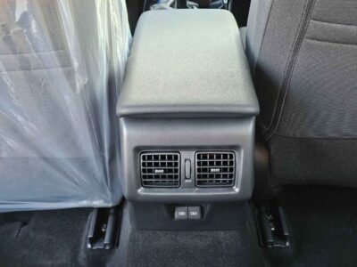 2025 Toyota Camry LE 2.5L V4 Engine PETROL Black Grey GCC