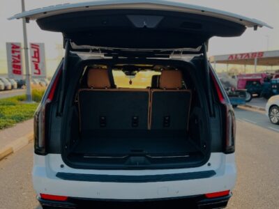 2023 CADILLAC ESCALADE 600 White FULL OPTION CHASSIS GUARANTEE