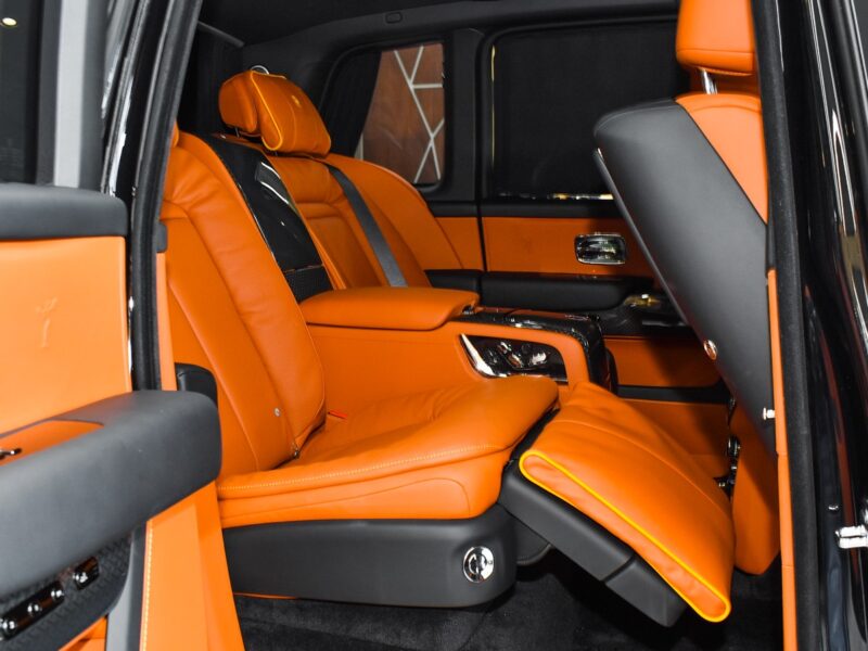 2023 Rolls Royce Cullinan Black Badge 6.75L Twin-Turbo V12 (2023 Tuning)