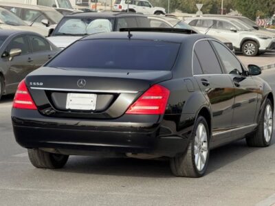 2008 MERCEDES-BENZ S550 V8 Black AUCTION GRADE 4/B