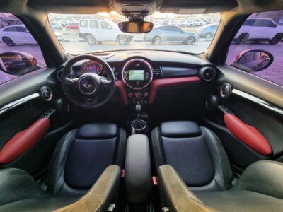 2018 Mini Cooper S - John Cooper Works GCC Specs