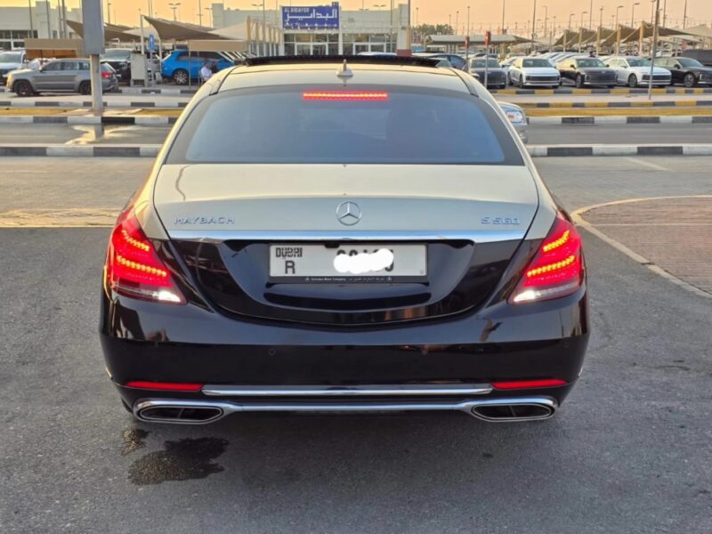 Mercedes-Maybach S560 Model 2020 V8 4.0-Liter Engine