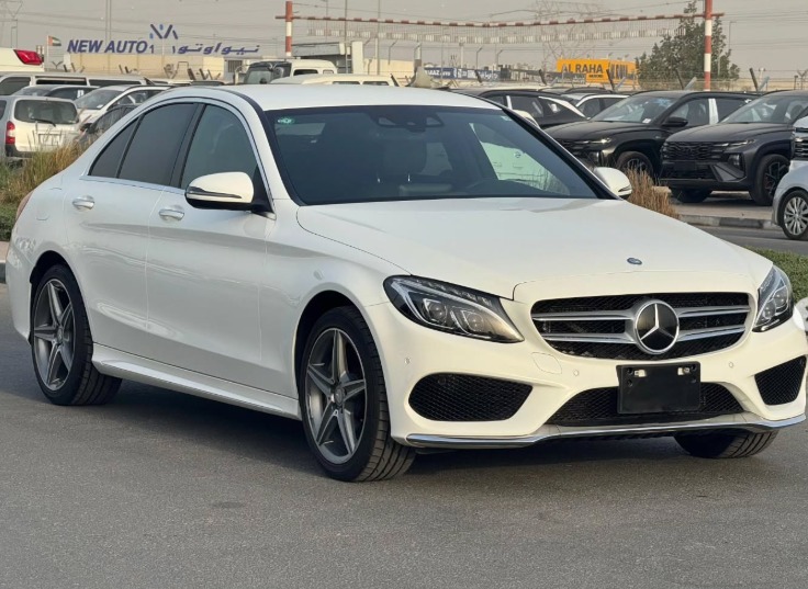 2016 MERCEDES-BENZ C200 V4 AUCTION GRADE 4.5/B