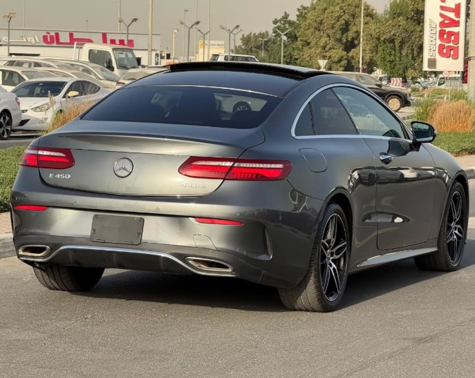 MERCEDES-BENZ E450 V6 Coupe Grey AUCTION GRADE 4.5/B