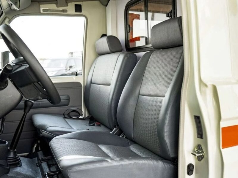 Toyota Land Cruiser 70 AMBULANCE LC78 4.2D MT MY2024